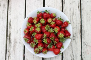 strawberries-986628_1920