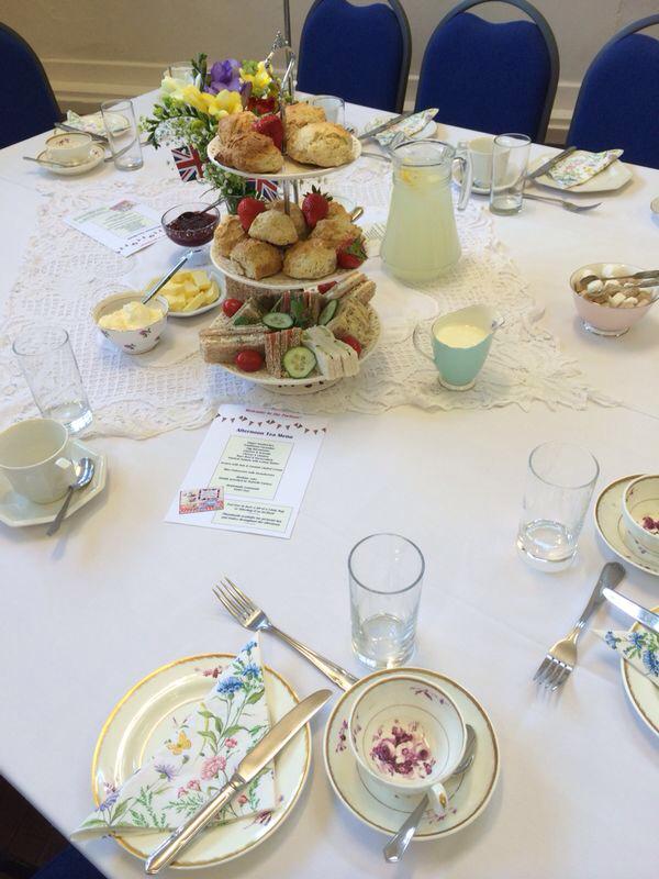 vintage tea party - table